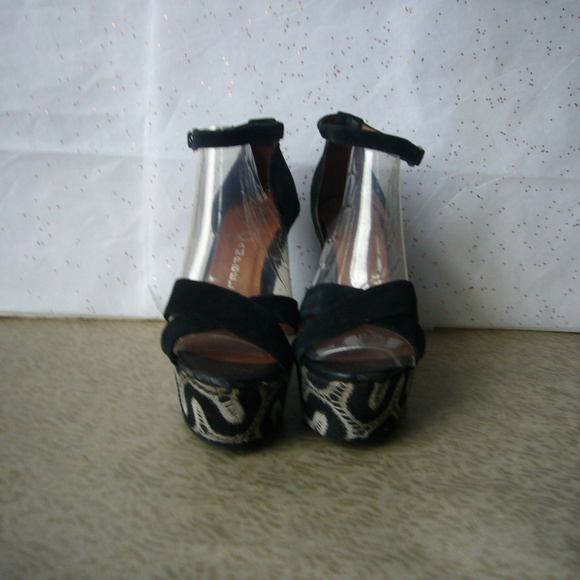 Jeffrey Campbell Ibiza Geometric Crochet Platform Wedge Sandal - 7.5 Festival - Picture 3 of 8